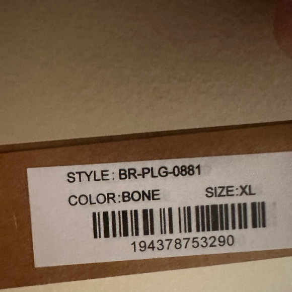 skims bra - Picture 3 of 3